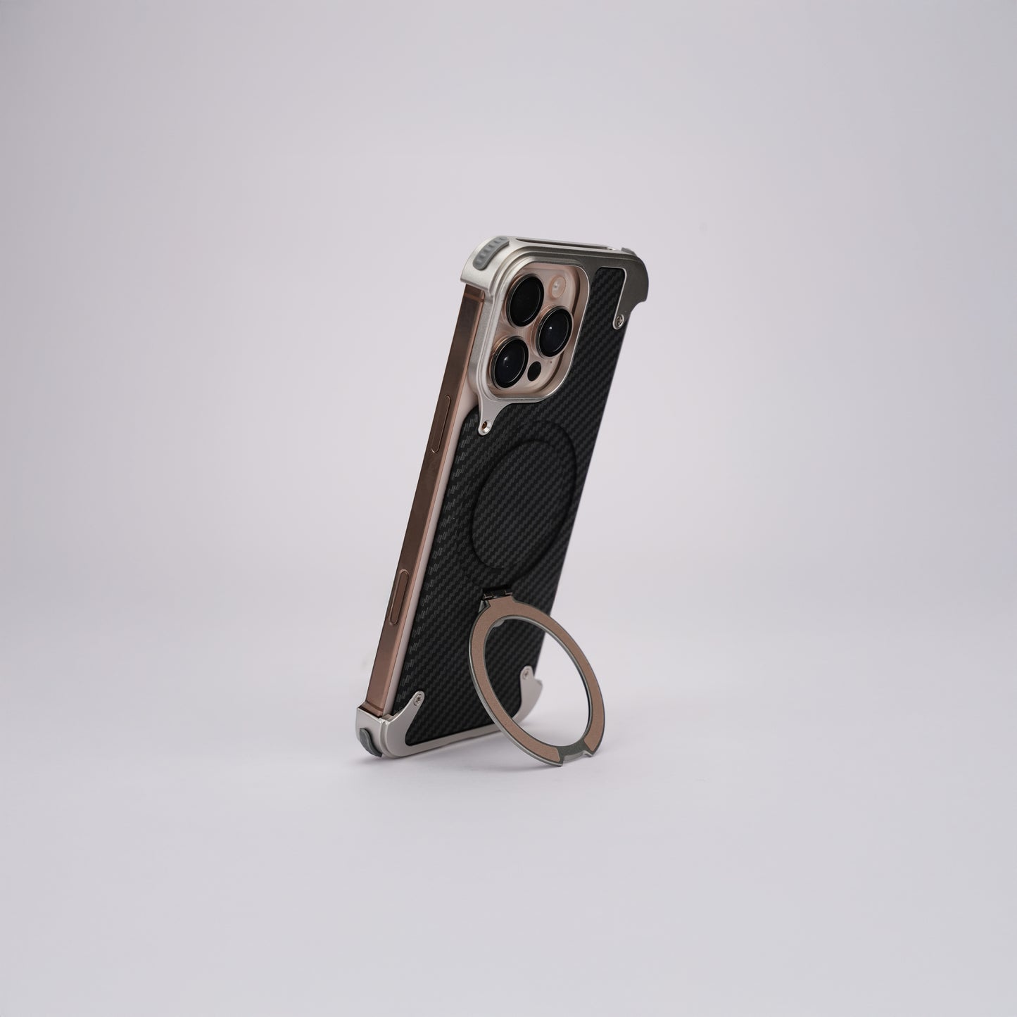 SKELETON FIBRE MAGSAFE CASE