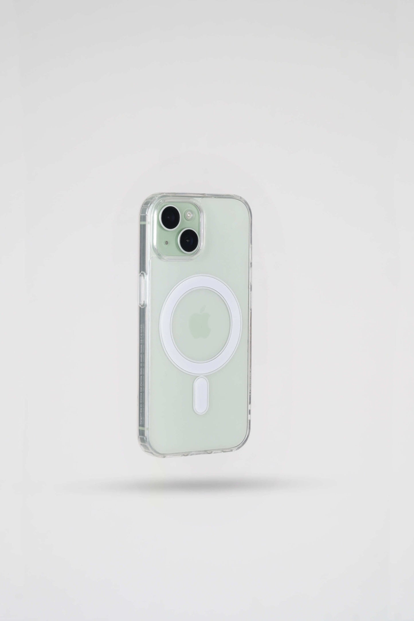MAGSAFE CLEAR CASE - 15